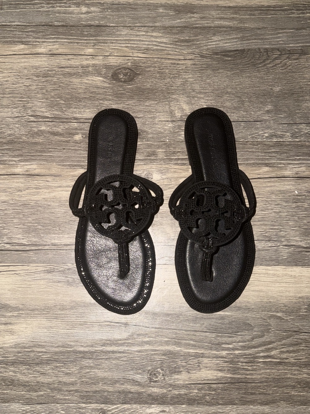 & Other Stories Black Cutout Medallion Thong Sandals